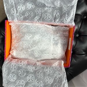 Brand new black wedges.